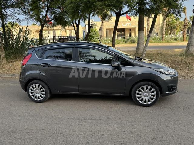 Ford Fiesta Trend - 2