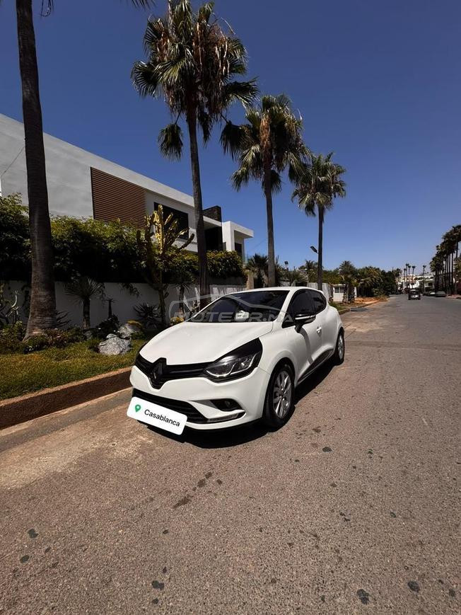 clio 4 automatique premier main
