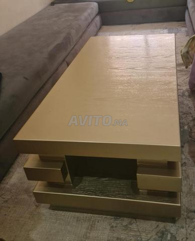 Table basse moderne (Bois hêtre) à vendre