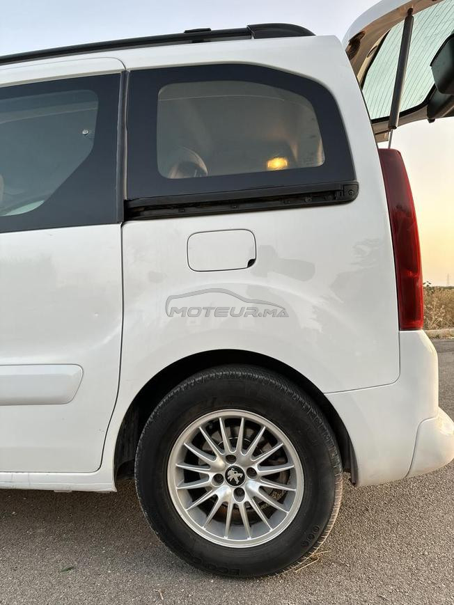     Peugeot Partner Tepee 2016