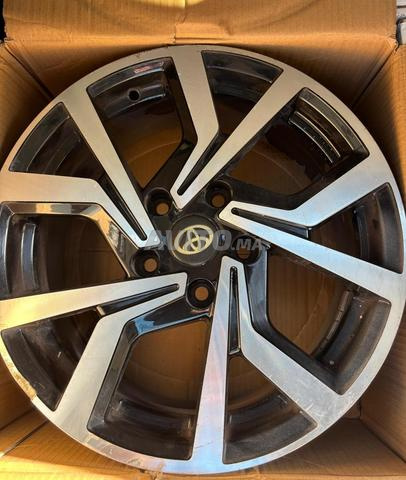Jante Aluminium Origine Toyota Yaris Cross 2022