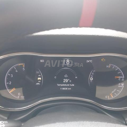 Jeep Cherokee Diesel Automatique 2016 à Tanger - 2