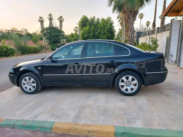 Volkswagen Passat - 2