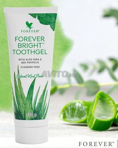 Dentifrice Forever Bright 130g à l'Aloe Vera et Propolis