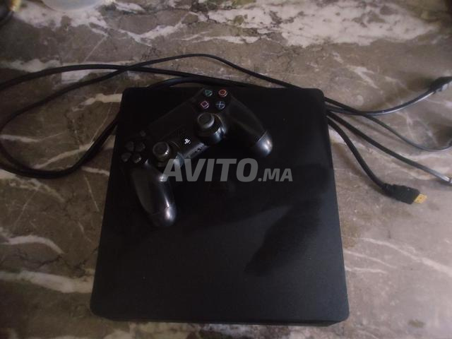 PS4 slim 1000 avec compte - 2