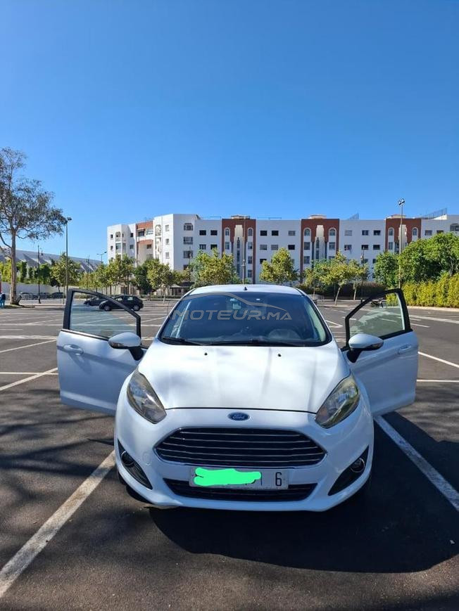 Ford Fiesta 2017 - Essence - Très bon état