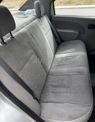 Dacia Logan mazout modèle 2007 - 2
