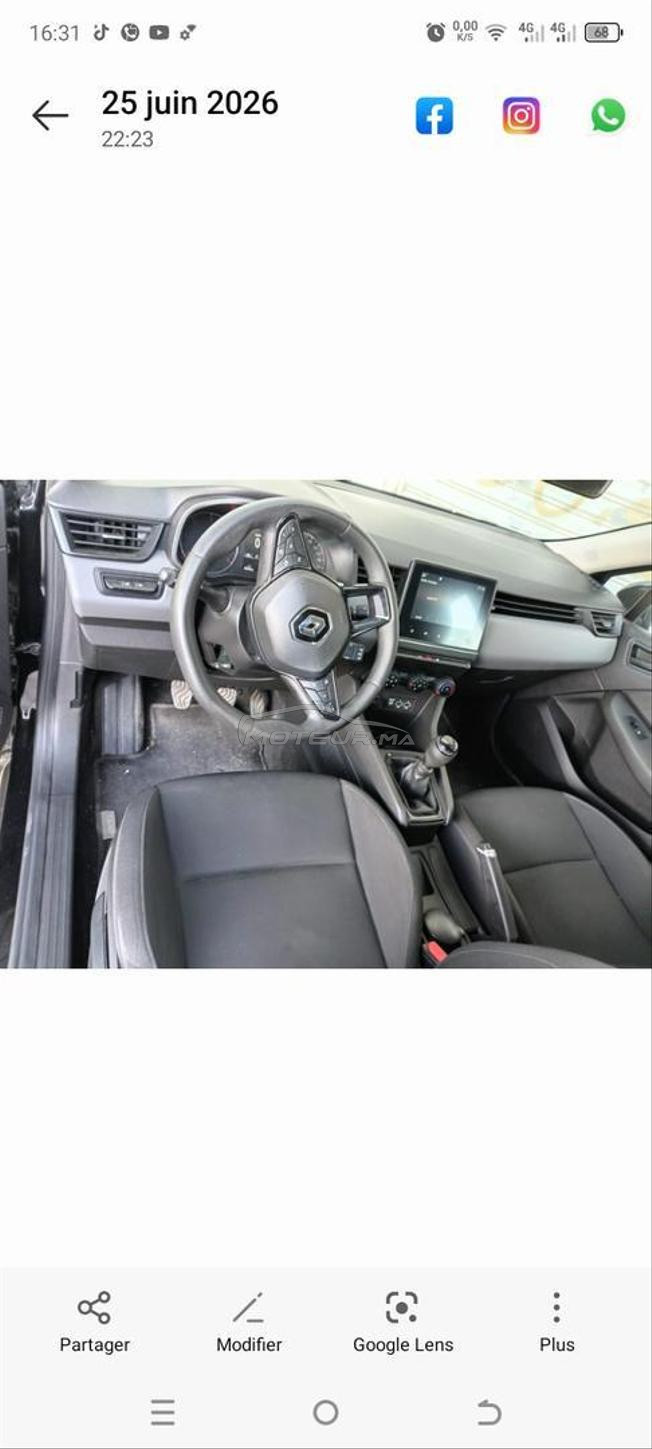 2  Renault Clio 5