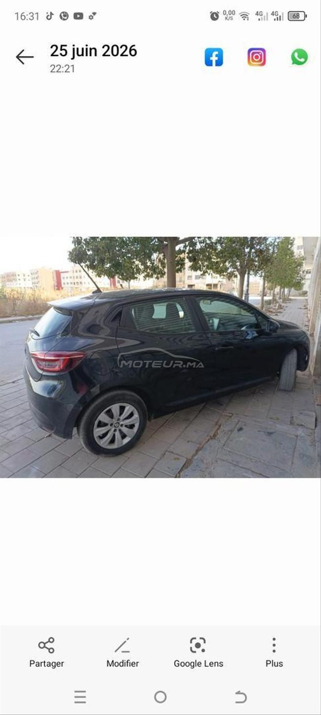 2  Renault Clio 5
