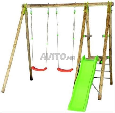 Portique bois Dani toboggan et 2 balançoires - 2