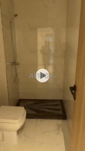 Appartement à louer 96 m² à Casablanca - 2