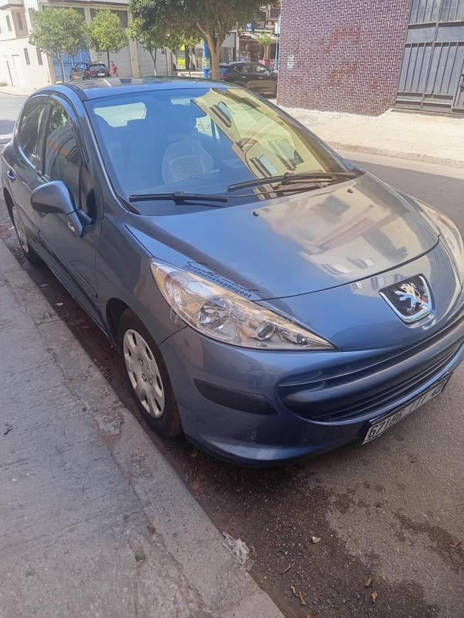 207 en bonne état à vendre