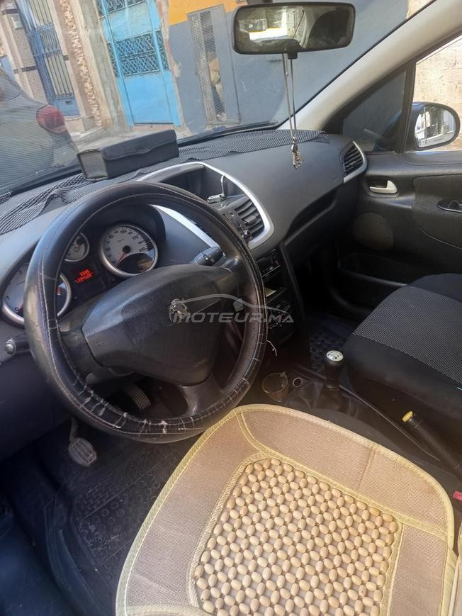 207 en bonne état à vendre