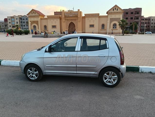 Kia Picanto Essence Manuelle 2007 à Midelt - 2