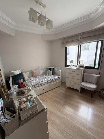 SUPERBE APPARTEMENT À VENDRE 181 m² et 2 PP