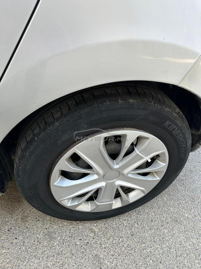 Clio très neuf 