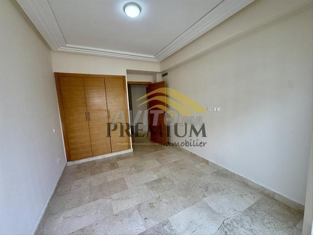 APPARTEMENT À LOUER À EL MENZEH