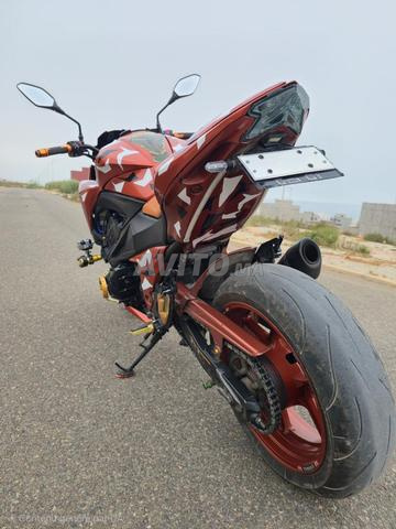 كاواساكي Z800 - 2