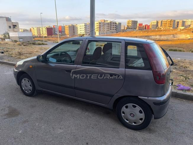 Fiat Punto Essence Manuelle 1999 à Settat