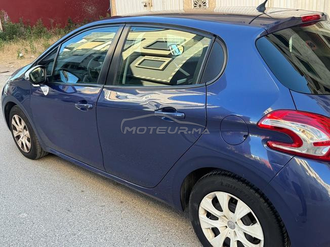 Peugeot 208 Diesel Manuelle 2016 à Kénitra