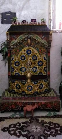 Fontaine magnifique décorée