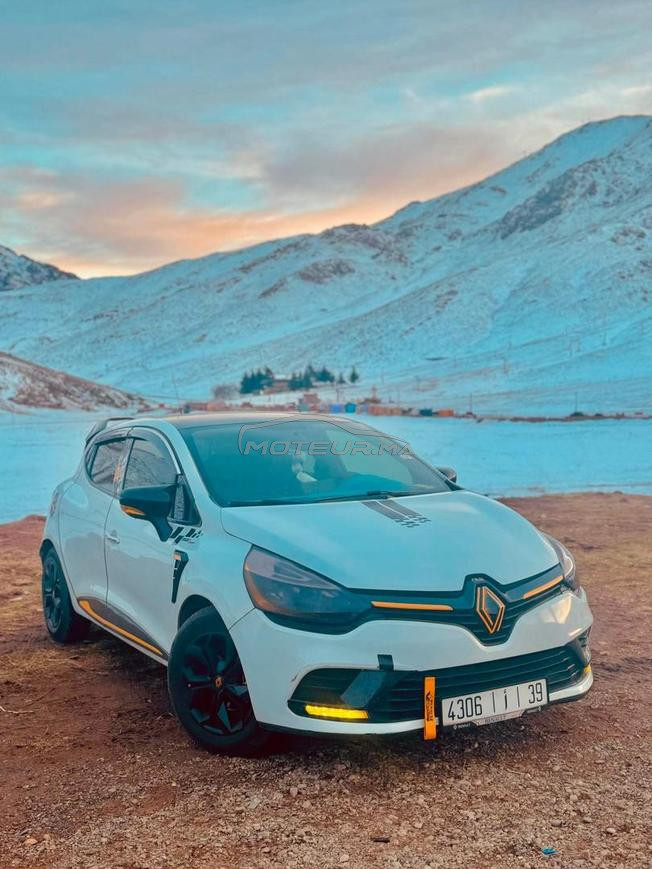 clio 4 model 2017 