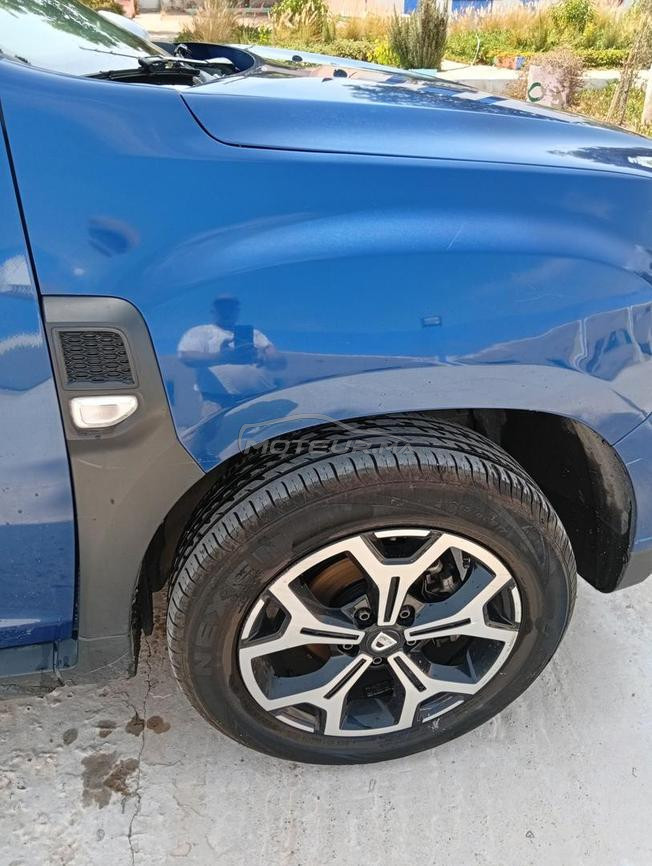 belle voiture duster