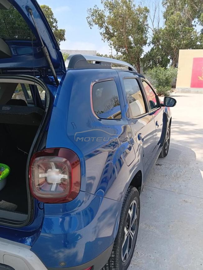 belle voiture duster