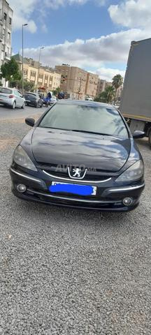 Voiture Peugeot 607 modèle 2004 - 2