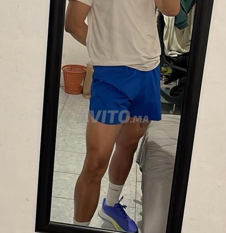 Short Running XL Bleu neuf 120 dhs prix fixe - 2
