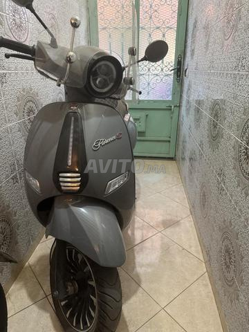 Moto Florence - 2
