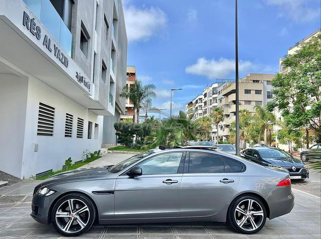 Jaguar xf black edition 