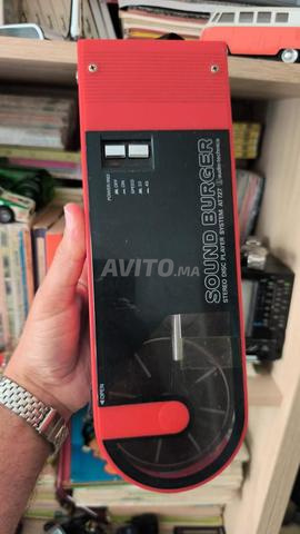 مشغل أسطوانات فينيل عتيق Audio-Technica Burger AT727