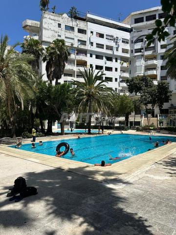 شقة على الكورنيش بطنجة مع مسبح - 2