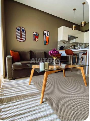 Studio meublé à louer 56 m² à Riviera - 2