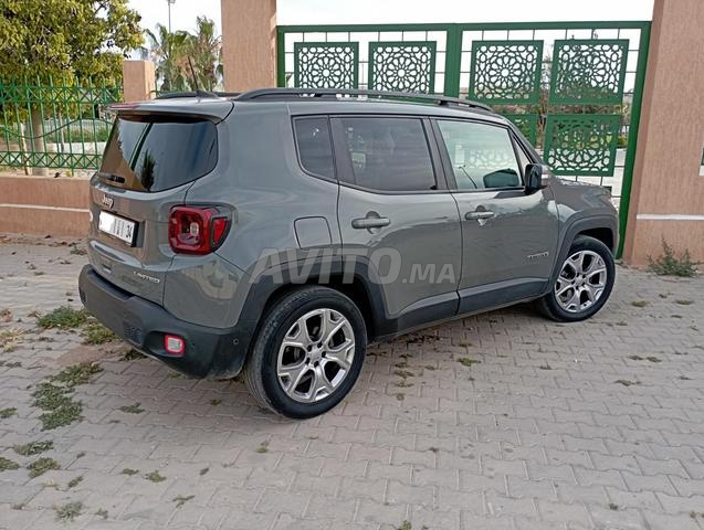 Jeep Renegade - 2