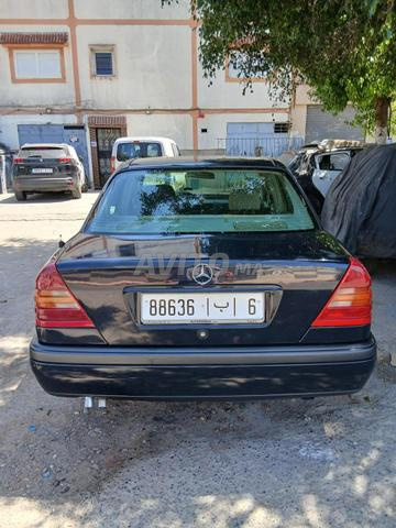 مرسيدس C220 - 2