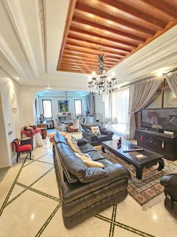 Magnifique Villa Style Riad avec Piscine Targa