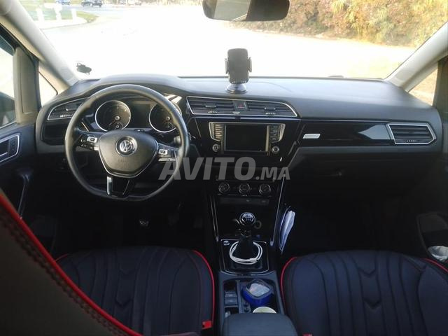 Volkswagen Touran Diesel Manuelle 2016 à Tanger