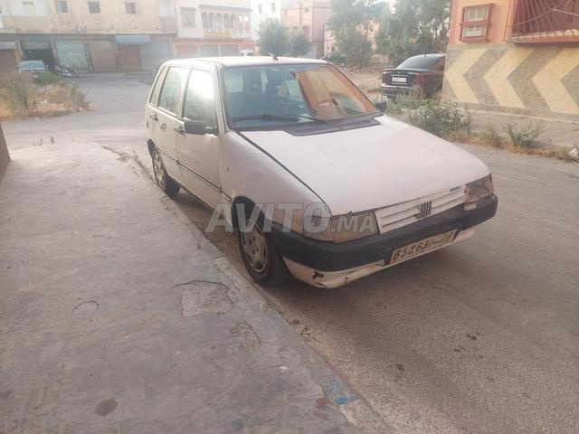 Fiat Uno essence