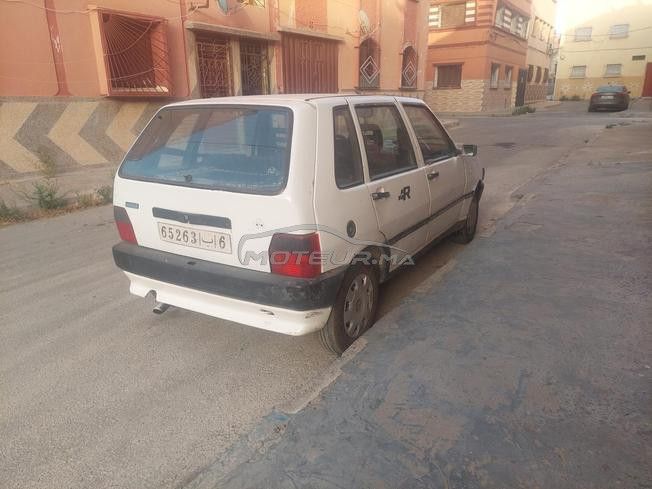 fiat uno essence 