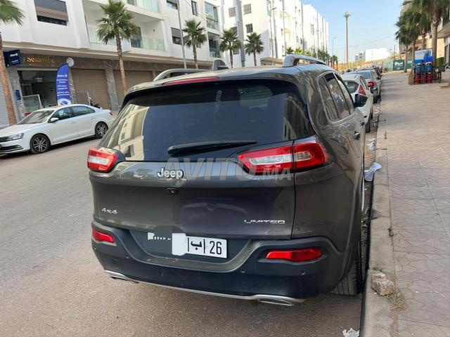 Jeep Cherokee - 2