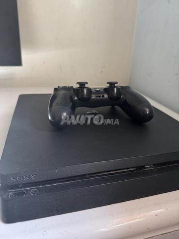 PS4 1To Slim très bon état