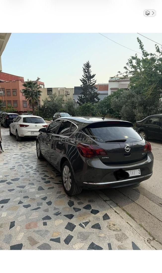 Opel Astra j cosmos