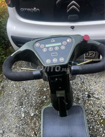 Moto adaptée pour personnes handicapées - 2