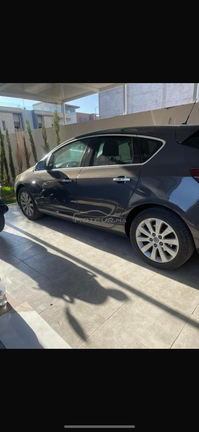 OPEL ASTRA 2013