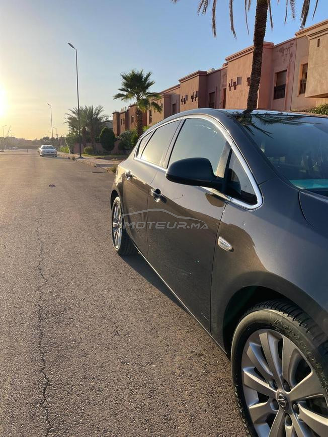 OPEL ASTRA 2013