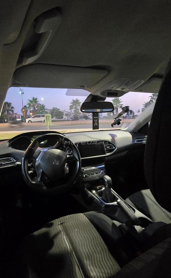 PEUGEOT 308 2015