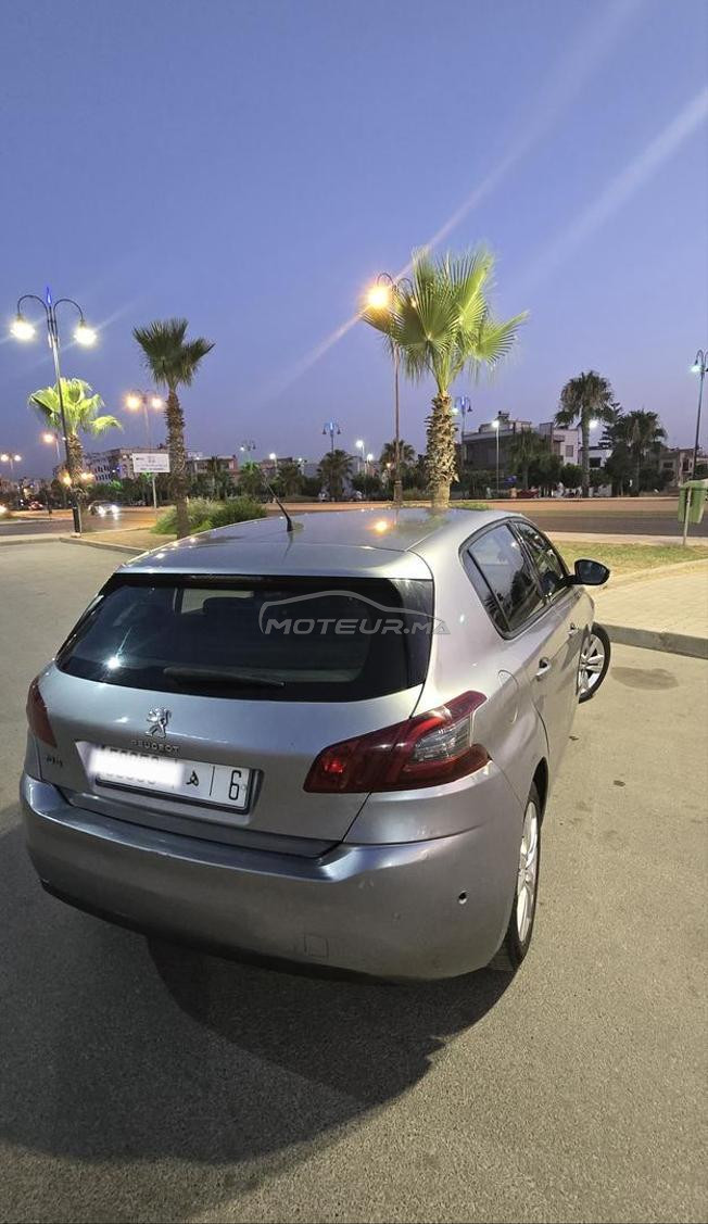 PEUGEOT 308 2015