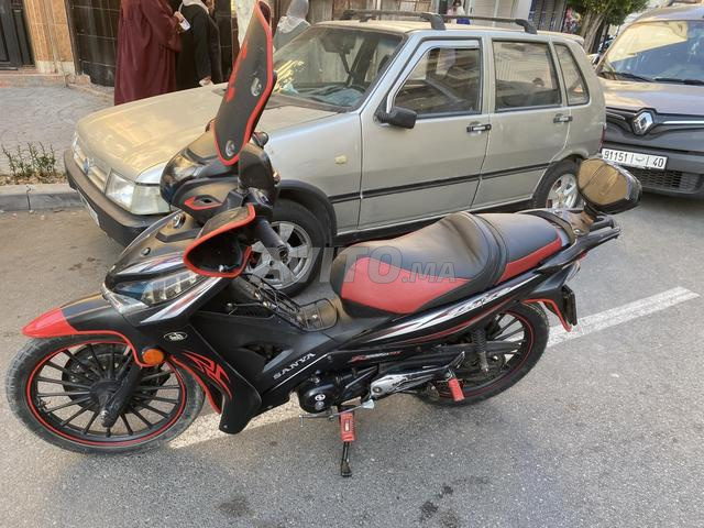 Moto encore propre - 2